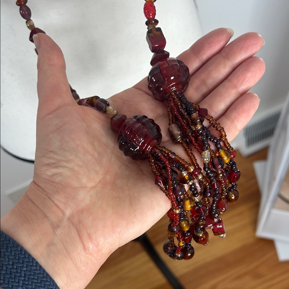 Vintage Elegant Beaded Glass Necklace with Tassel